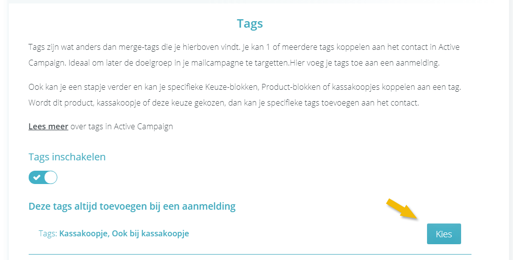 Tags koppelen aan het contact bij een aanmelding